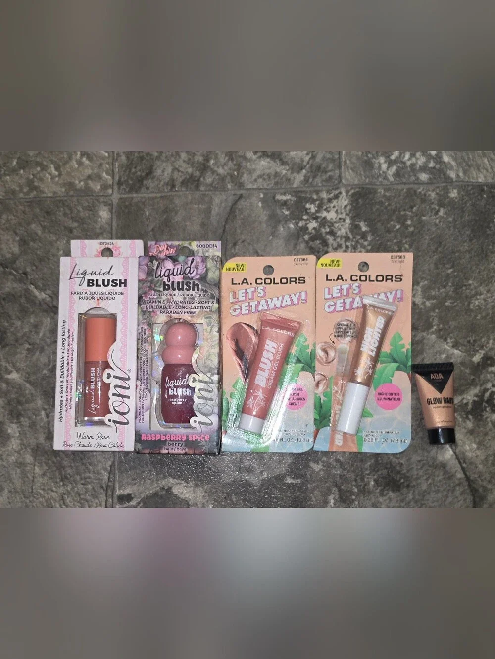 Makeup Bundle- Ioni Liquid Blush, LA Colors Liquid Blush & Highlight + More